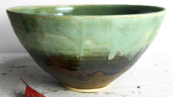 Mugs, bowls, casseroles